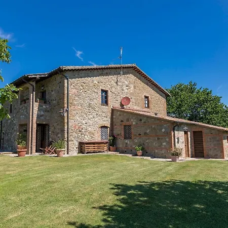 Casale Del Viaggiatore 10, Emma *